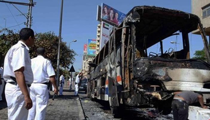 حريق بأوتوبيس سياحي في قنا دون وقوع إصابات