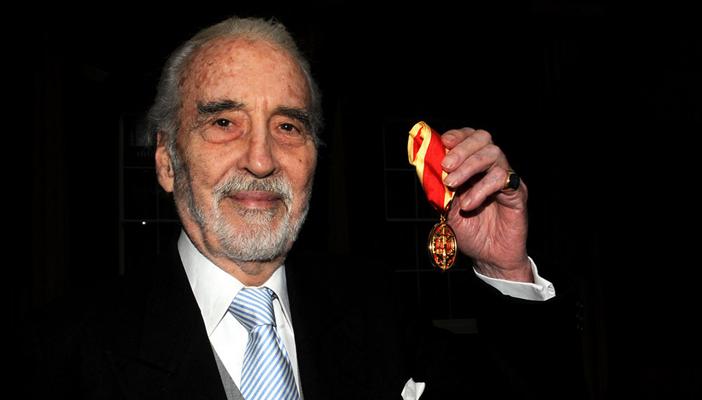 وفاة الممثل البريطاني “كريستوفر لي” عن 93 عاما