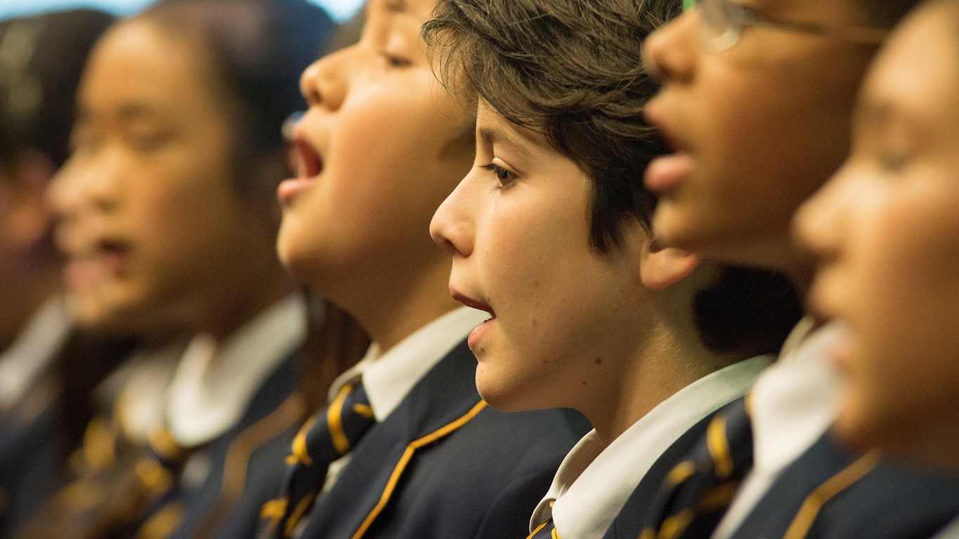 منع تلاميذ مدرسة بريطانية من صوم رمضان