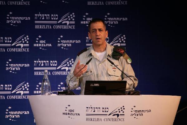 بالفيديو..جنرال إسرائيلي يحذر من “أسلمه” الشرق الاوسط