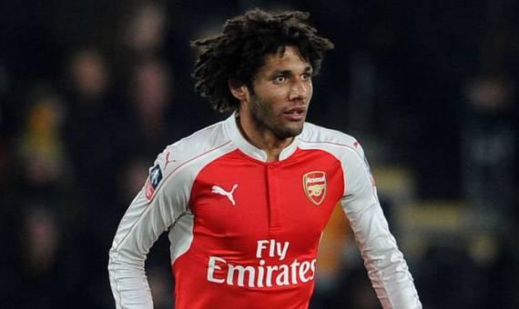 بوروسيا دورتموند يعرض استعارة النني موسما واحدا من أرسنال