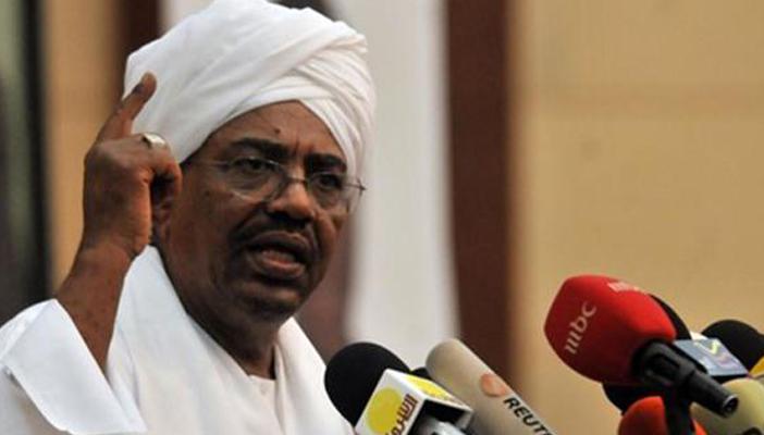 تمديد قرار منع البشير من مغادرة جنوب إفريقيا للغد