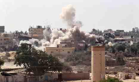 إصابة فلسطينيتان بجروج إثر انفجار غامض بقطاع غزة