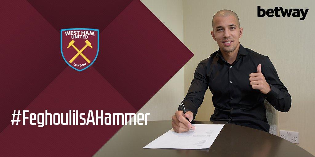 الجزائري فيغولي يوقع لنادي “ويست هام” الإنجليزي لمدة 3 سنوات