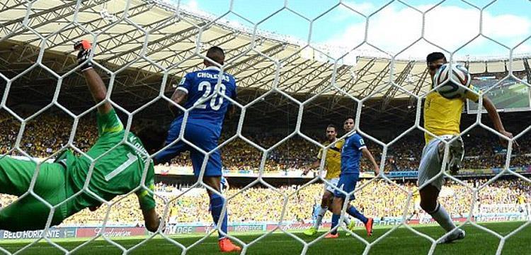 فيديو| كولومبيا تكتسح اليونان بثلاثية نظيفة