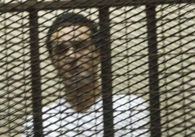 تأجيل محاكمة دومة وآخرين بـ”أحداث مجلس الوزراء” لـ23 يونيو