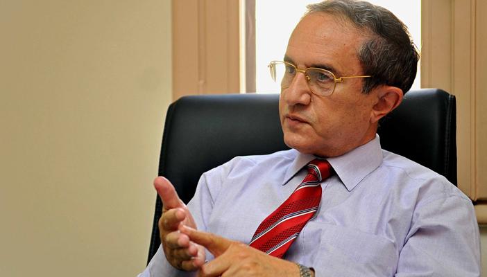 محامي الغزالي حرب يطالب “الداخلية” بالكشف عن مكان اختباء أحمد موسى