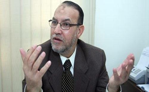 العريان يطالب بتفعيل حق الرئيس في الدعوة للاستفتاء