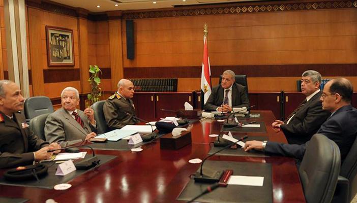 مصادر: الحكومة تفشل في خفض 10 مليارات جنيه عجزًا في موازنة البترول