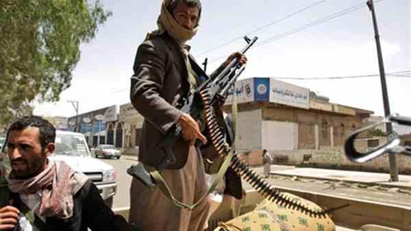 40 قتيلًا فى المواجهات بين الجيش اليمني والحوثيين