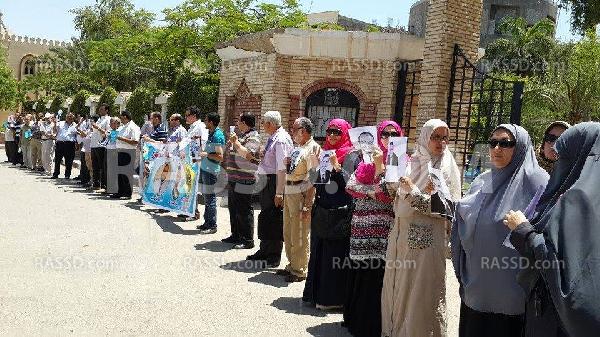 وقفة لأعضاء هيئة التدريس بجامعة المنصورة