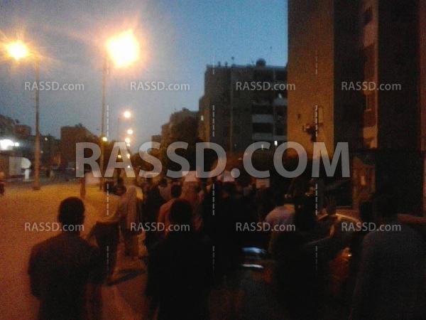 أهالي “الاسماعيلية” ينظمون مسيرة ليلية رافضة للانقلاب