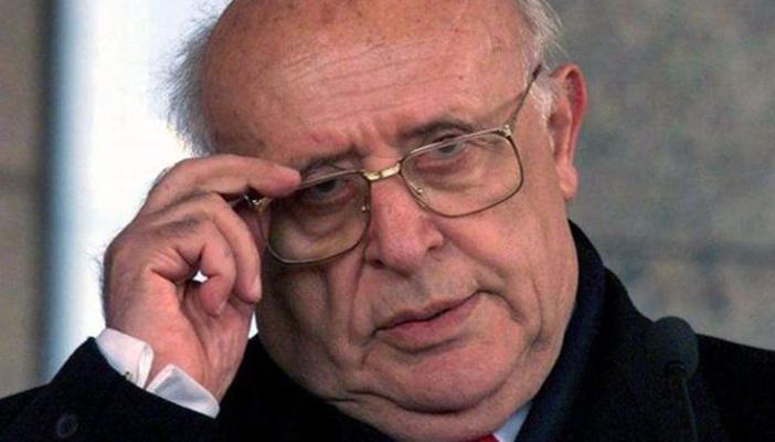 تركيا تعلن الحداد 3 أيام على وفاة رئيس الجمهورية التاسع