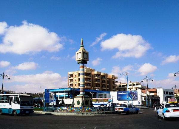 وقفة لسائقي مطروح للمطالبة بالتصدي للسيارات الغير مرخصة