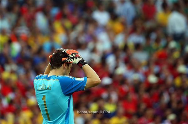 هولندا وتشيلي أول الصاعدين رسميا على حساب إسبانيا وأستراليا