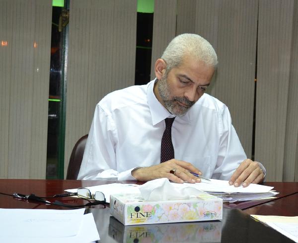 وزير الثقافة يقرر إنهاء ندب بعض العاملين بمكتبه