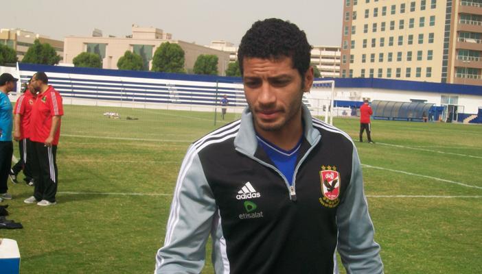 دفاع الأهلي يفاضل بين سموحة وانبي للرحيل