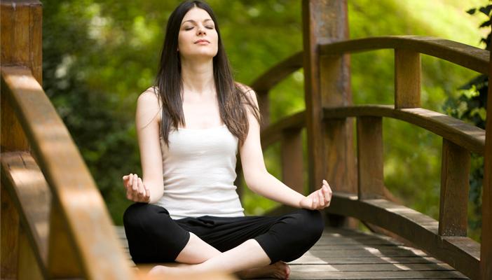 اليوجا تعمل على خفض الآثار الجانبية للعلاج الكيميائى