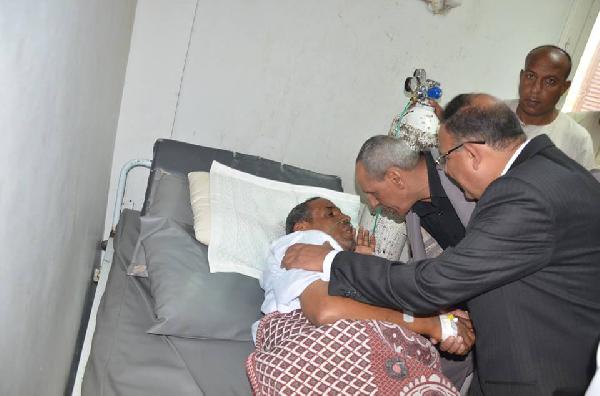 محافظ قنا ينشىء دورين لمبنى الكبد بمستشفى المحافظة