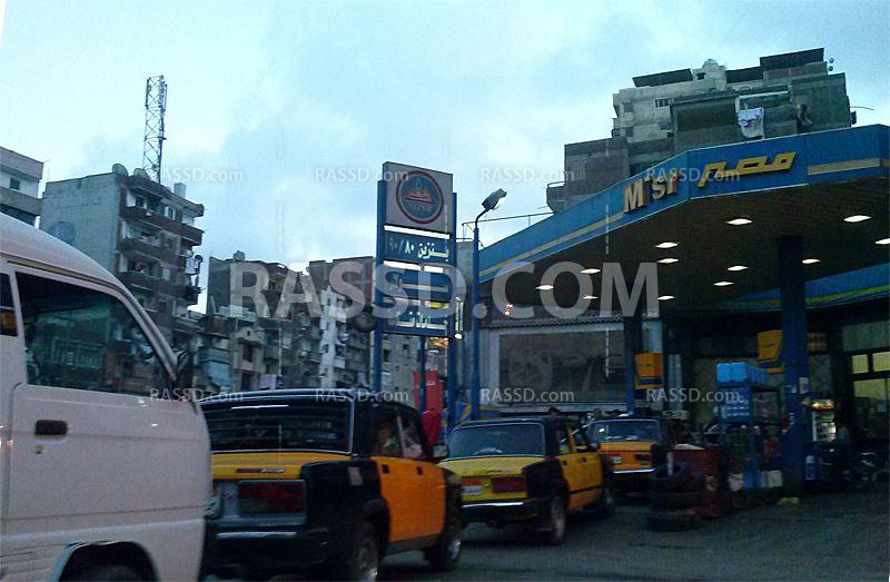 طوابير في الإسكندرية علي سولار وبنزين 80