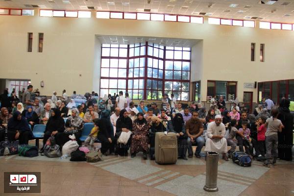 عبور 1787 مسافرا و 42 مرحل عبر معبر رفح البرى لغزة