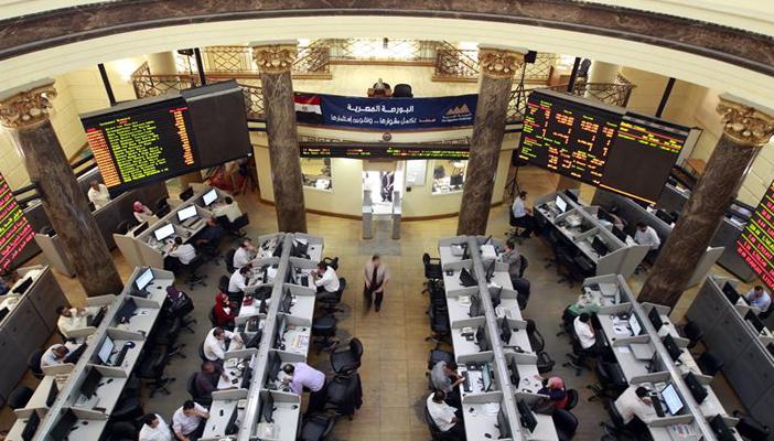 تراجع جماعي لمؤشرات البورصة في بداية تعاملات اليوم