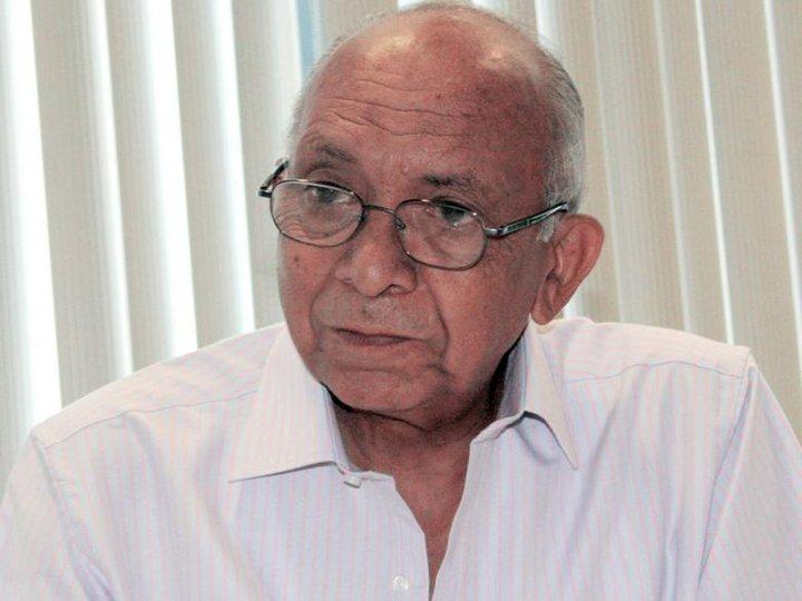 غنيم لمتظاهري30يونيو:لابد من السلمية وعدم الاحتكاك بالشرطة