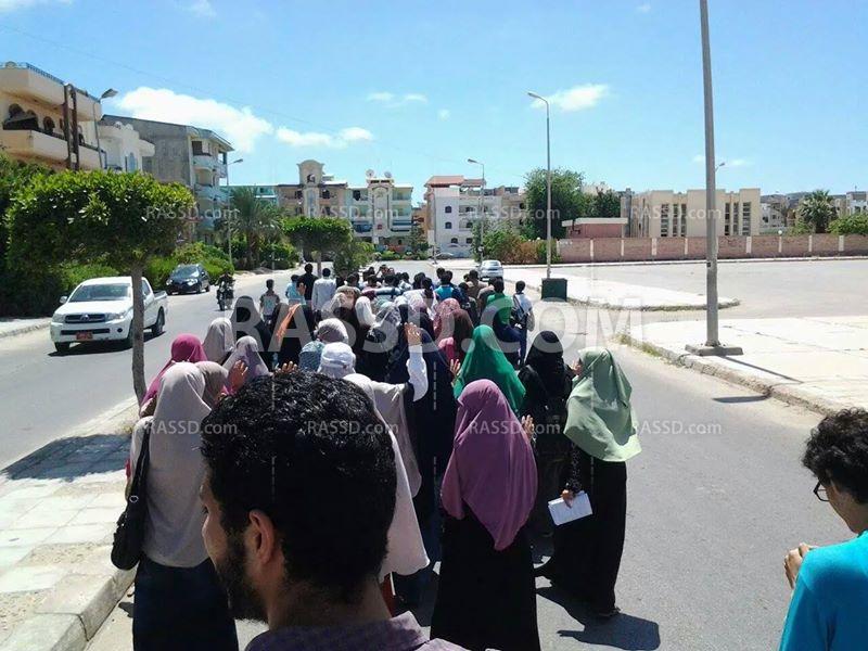 مسيرة حاشدة لطلاب دمياط تضامنا مع المعتقلين