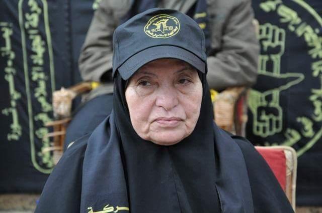 وفاة “خنساء فلسطين” والدة الشهداء الخمسة في القاهرة بعد صراع مع المرض