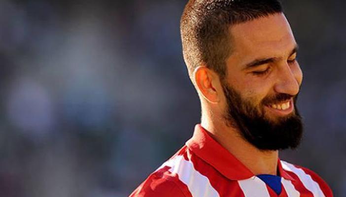 أردا توران يقترب من بطل الدوري الفرنسي