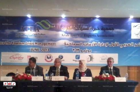 زعزوع: انتهاء أزمة محافظ الأقصر بسلام