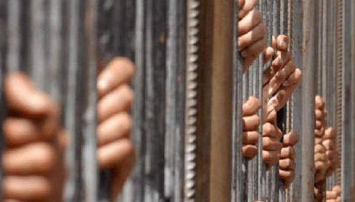 تعذيب وتجريد 15 معتقلًا من ملابسهم في قسم شرطة طلخا بالغربية