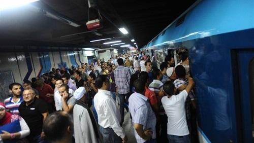 عاجل| 4 انفجارات بمحطات مترو بالقاهرة