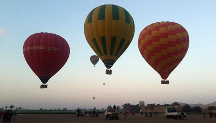 بالفيديو.. نجاة 17 سائحًا من الموت في منطاد الأقصر بأعجوبة