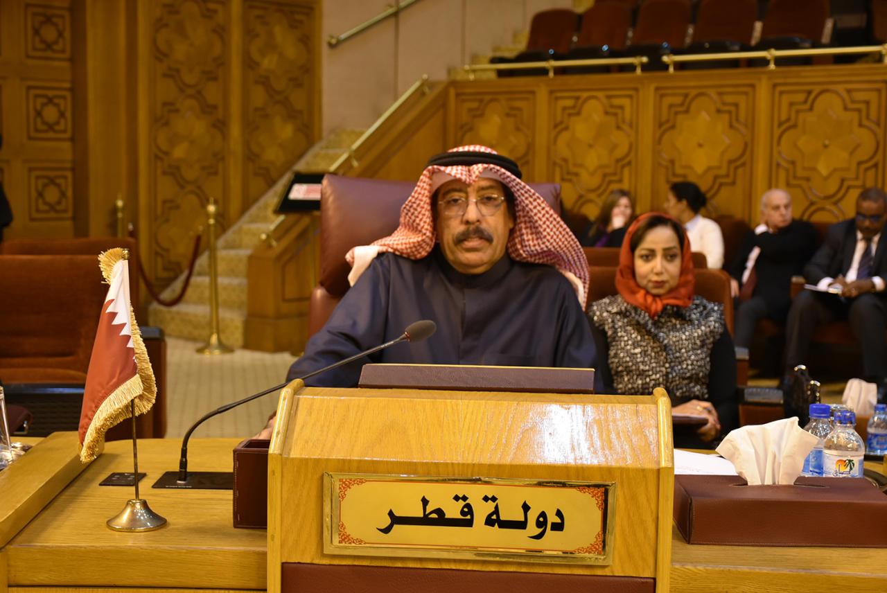 سفير قطر يصل القاهرة لممارسة مهامه مندوبا بـ«الجامعة العربية»