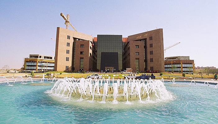 مصدر أمني: المفرقعات تمشط موقع انفجار مدينة الإنتاج الإعلامي