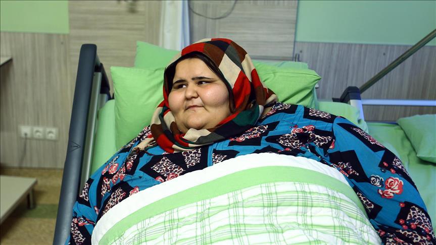 شقيقة «أسمن امرأة» تكشف حالتها الصحية بعد انتقالها لأبوظبي