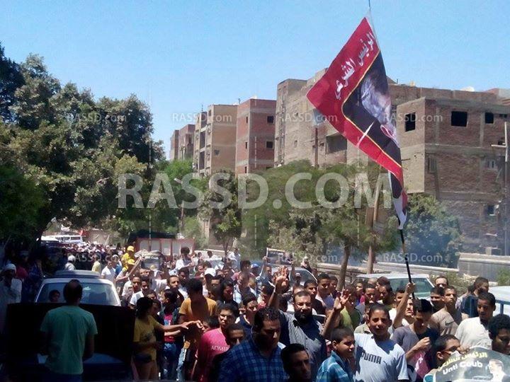 ثوار حلوان يطالبون بإسقاط حكم العسكر