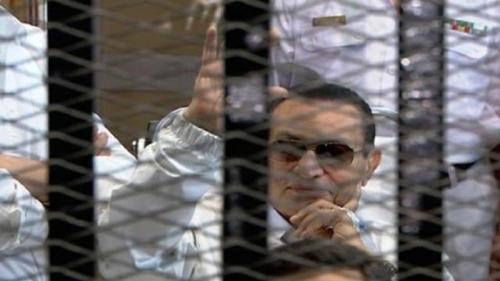 النيابة:مبارك استولي علي مليار جنيه من أموال قصور الرئاسة