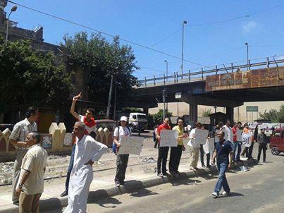 العشرات  يتجمعون بالقباري للانطلاق في مسيرة للقائد ابراهيم