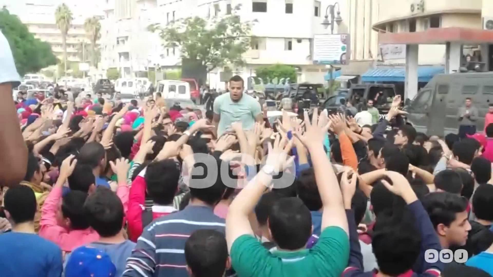 طلاب الثانوية  العامة يتظاهرون ظهر اليوم احتجاجًا على إلغاء الديناميكا