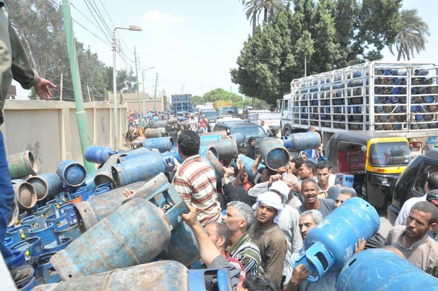 المنزلية بـ 30 جنيها.. قفزة  في أسعار أسطوانات الغاز بعد زيادة البنزين
