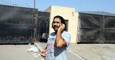 22 يوليو..إعادة محاكمة علاء عبدالفتاح وآخرين فى أحداث الشورى