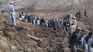 مقتل أكثر من 300 شخص في اشتباكات بين طالبان وقوات أفغانية