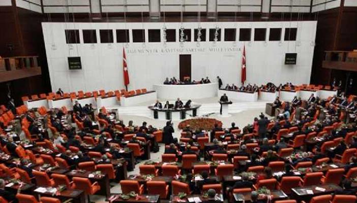 “يلماز” أبرز المرشحين.. البرلمان التركي ينتخب رئيسه اليوم