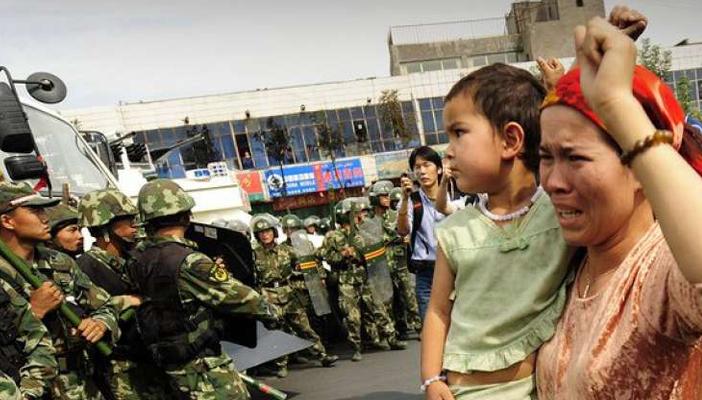 للعام الثاني.. الصين للمسلمين: عفوا رمضان لا يمر من هنا