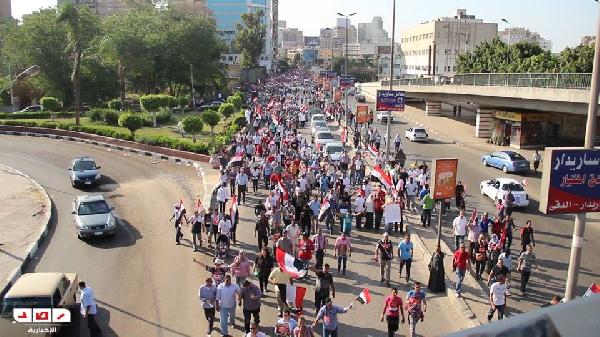 البرادعي يتقدم مسيرة مصطفى محمود