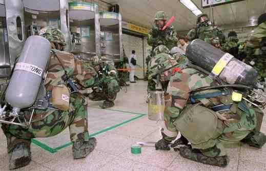 إيطاليا تنهي استعداداتها لنقل الأسلحة الكميائية السورية