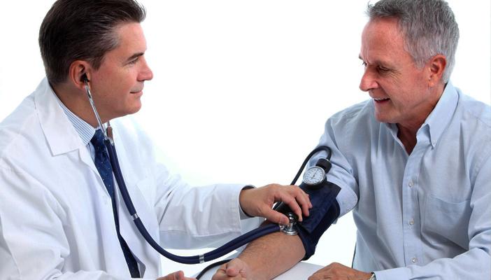 دراسة: ارتفاع ضغط الدم يقلل الإصابة بمرض الزهايمر