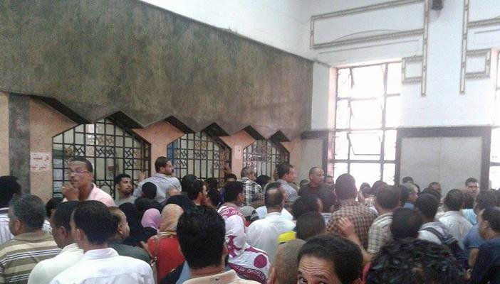 بعد زيادة أسعارها.. مشادات بين الركاب وصرافي تذاكر القطارات